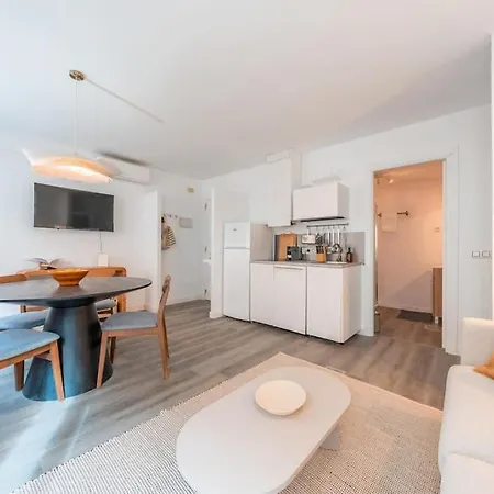Apartment In Pedregalejo Near The Beach! - Tcm